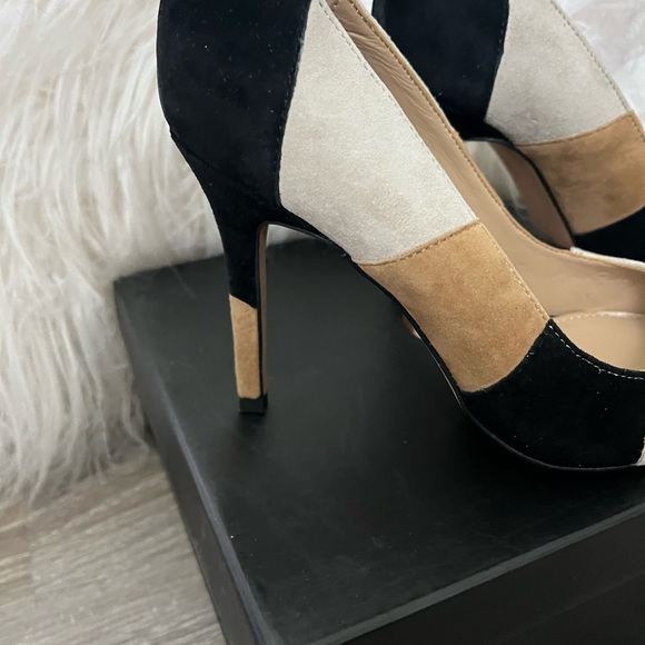 Brand New GILI Neutral Color Block Pointed Toe Pumps Soft Suede size 7 Gorg!👠❣️ - Picture 2 of 12